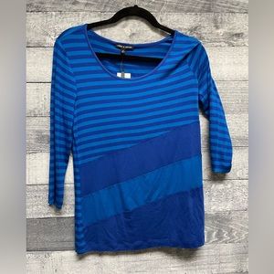 Cable & gauge blue shirt medium new with tags
